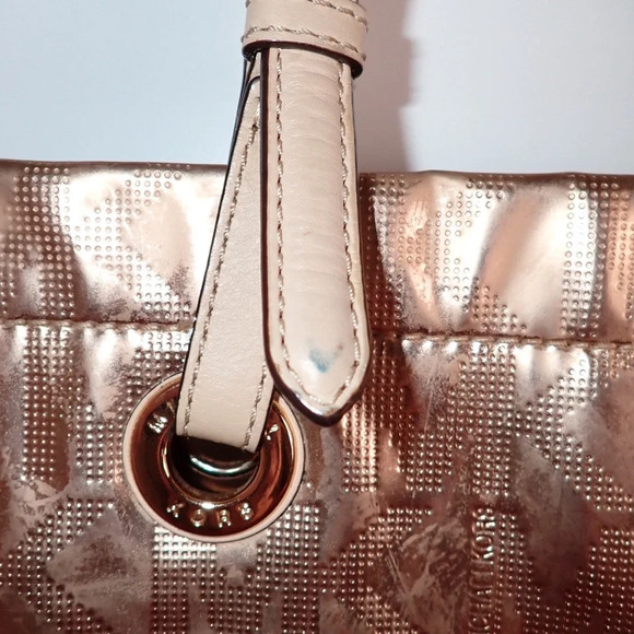 Michael Kors Metallic Mirror Rose Gold Tote Shoulder Bag - Picture 3 of 15